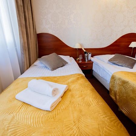 Hotel Grand Felix Красков Екстериор снимка