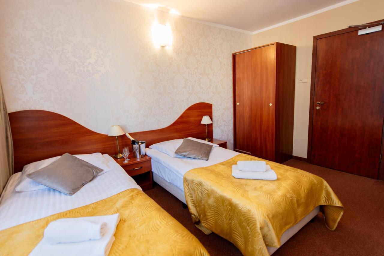 Hotel Grand Felix Красков Екстериор снимка