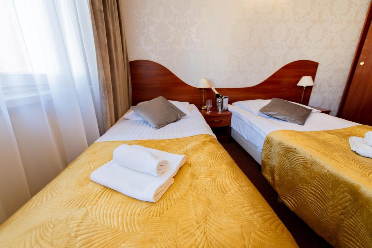 Hotel Grand Felix Красков Екстериор снимка